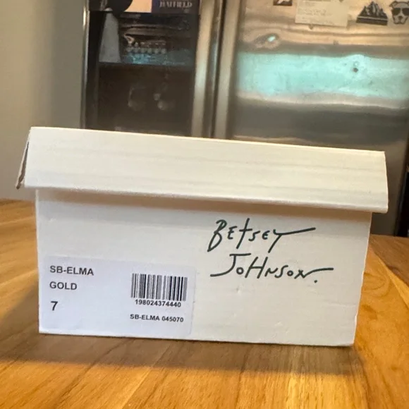 Betsey Johnson Gold Embellished Women's Heels - Picture 9 of 9